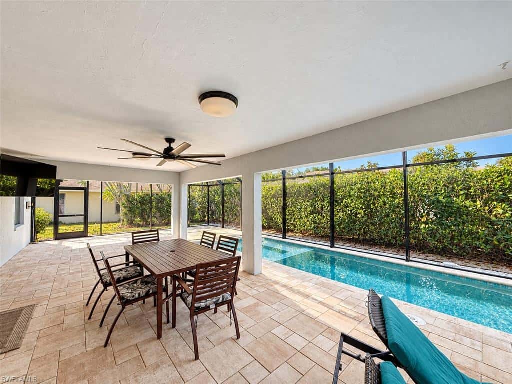 1089 Nottingham Dr, Naples, photo 24