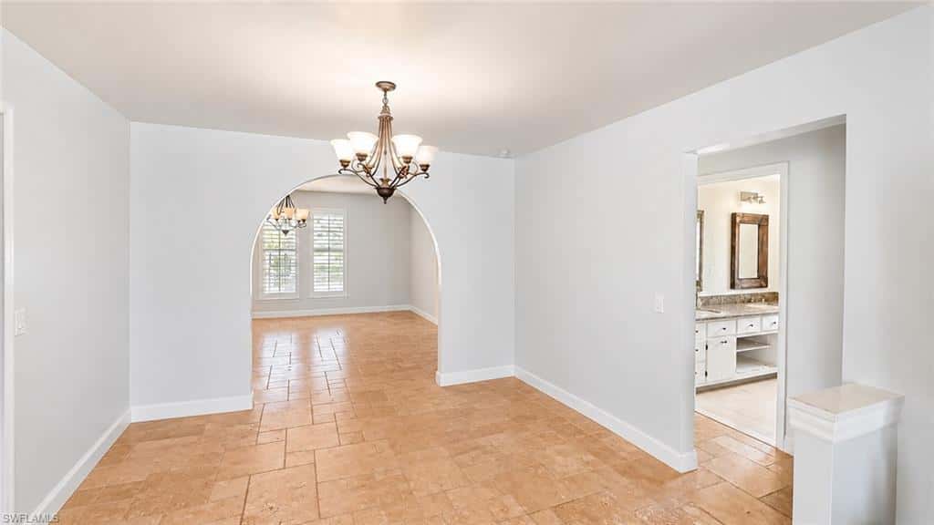 1089 Nottingham Dr, Naples, photo 14