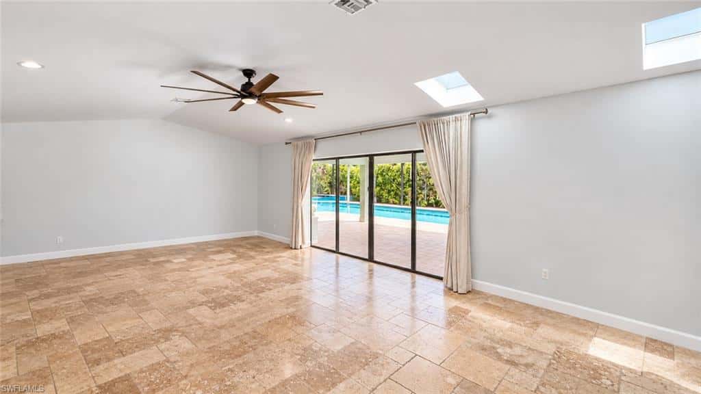 1089 Nottingham Dr, Naples, photo 11