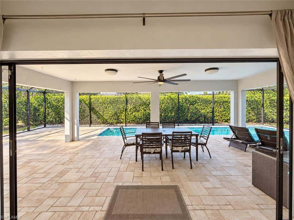 1089 Nottingham Dr, Naples, photo 21