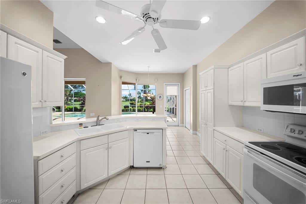 8252 Allendale Ct, Naples, photo 11
