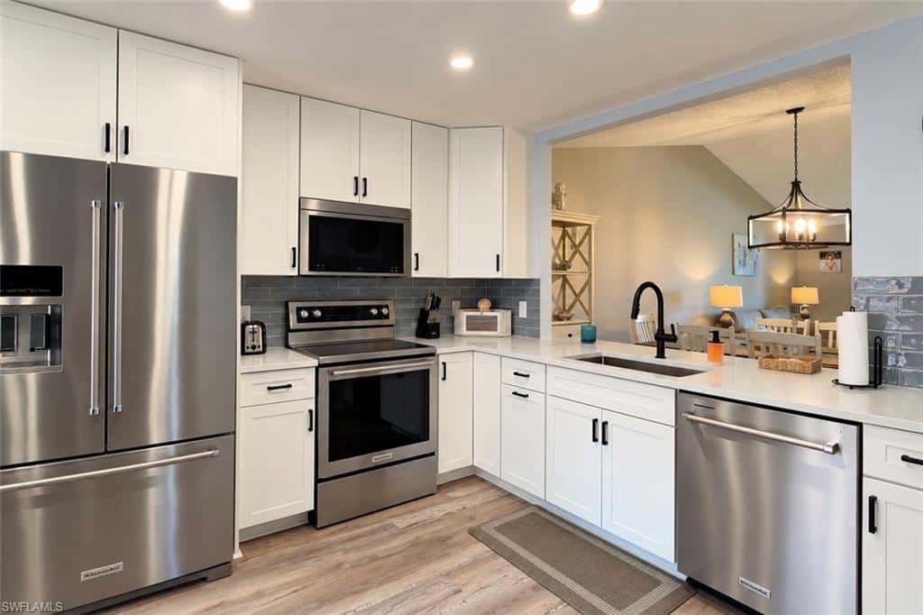 595 Mardel Dr #408, Naples, photo 7