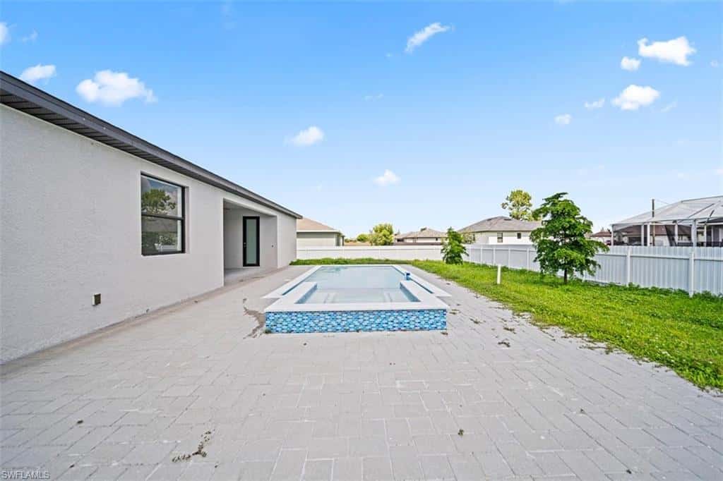 1835 20th Pl, Cape Coral, photo 37