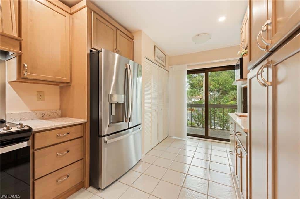 1798 Kings Lake Blvd #203, Naples, photo 6