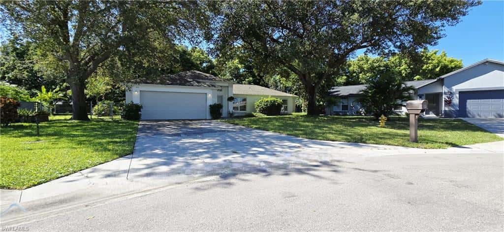 687 Grove Dr, Naples, photo 17