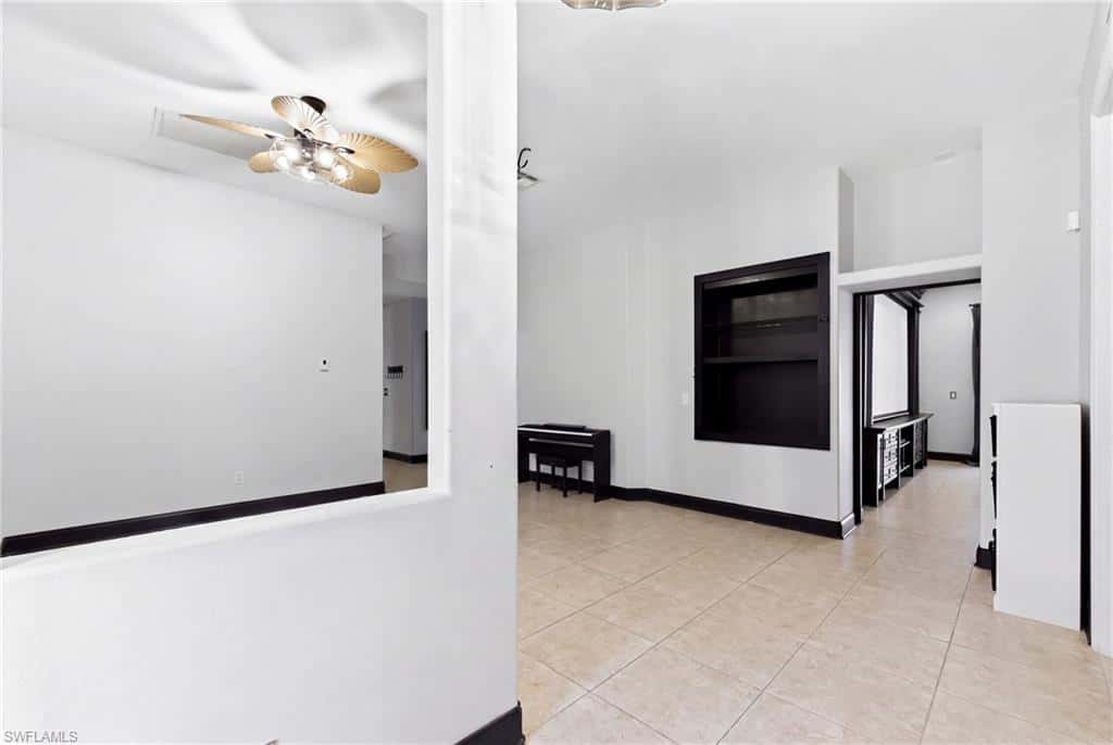 3028 Lake Butler Ct, Cape Coral, photo 9