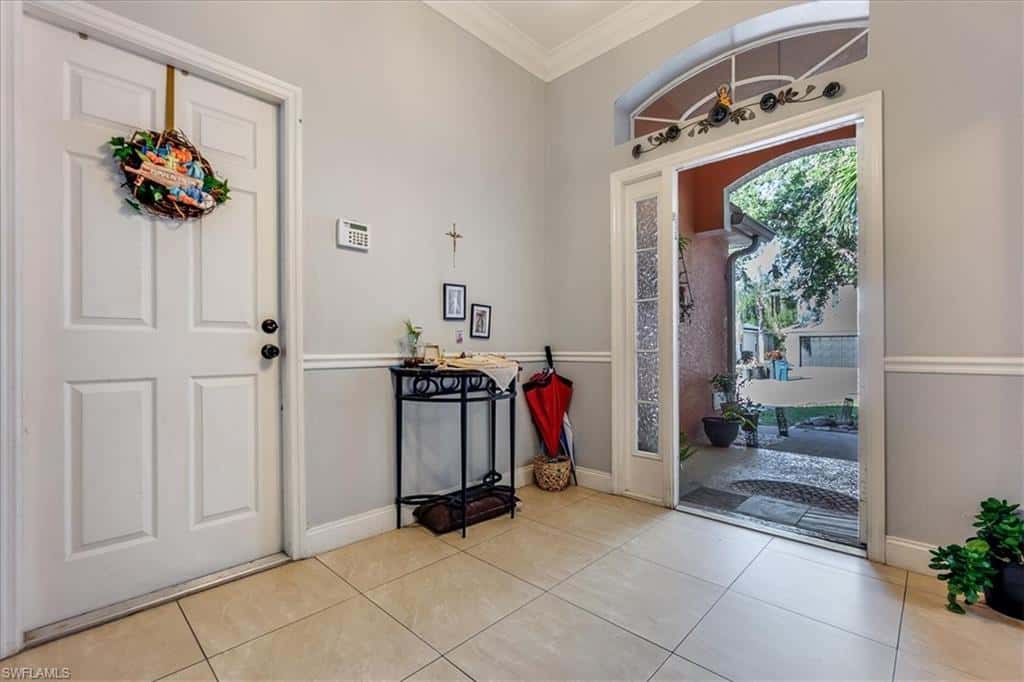 9230 Middle Oak Dr, Fort Myers, photo 6