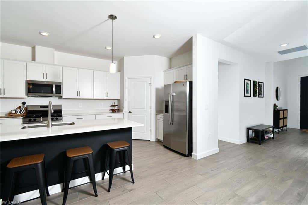 19243 Gentry Pl, Estero, photo 6