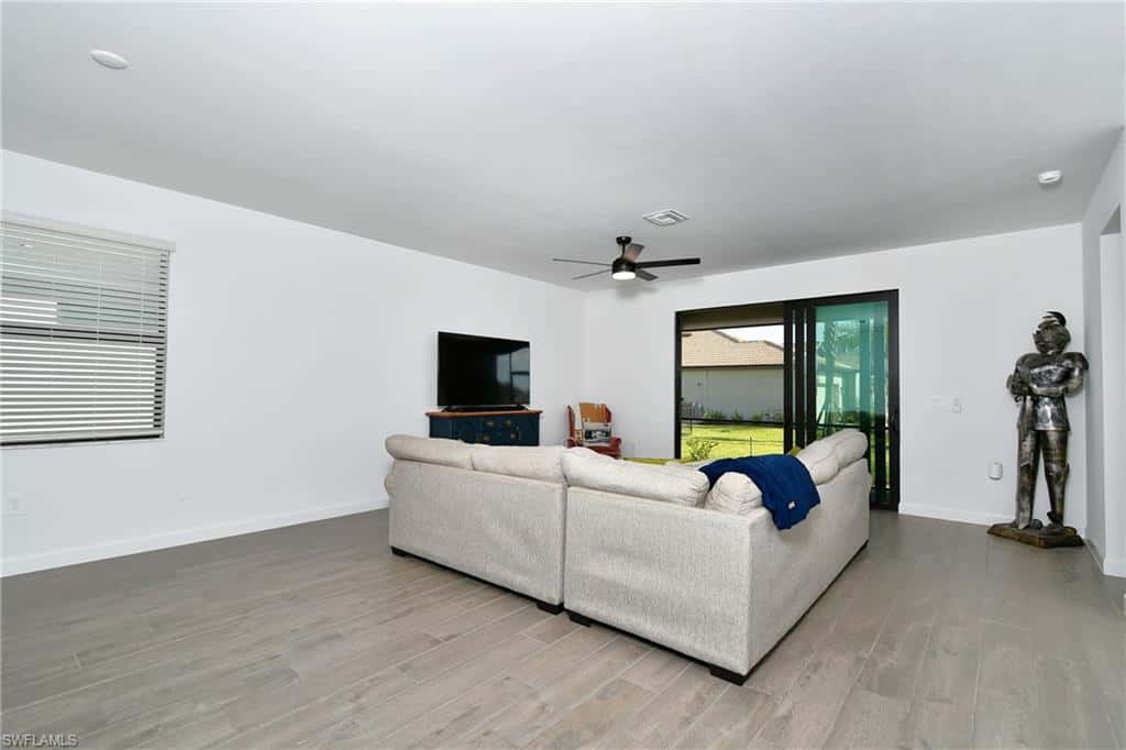 19243 Gentry Pl, Estero, photo 12