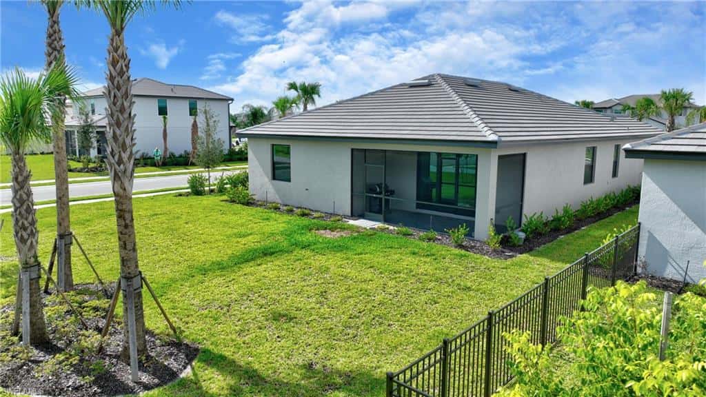 19243 Gentry Pl, Estero, photo 32