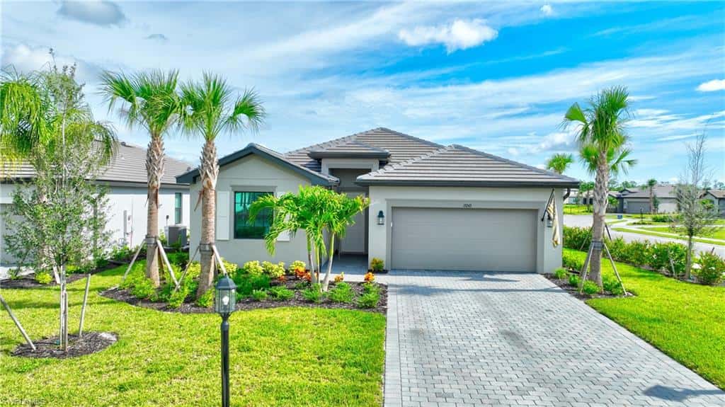 19243 Gentry Pl, Estero, photo 30