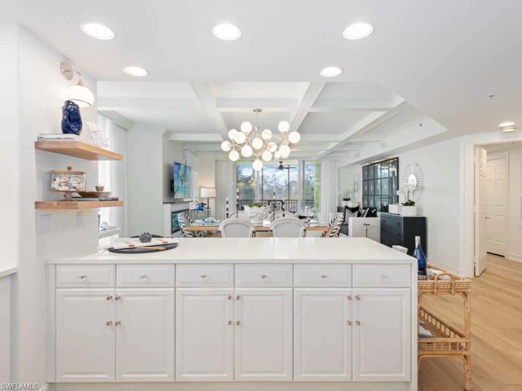 2738 Tiburon Blvd #202, Naples, photo 8