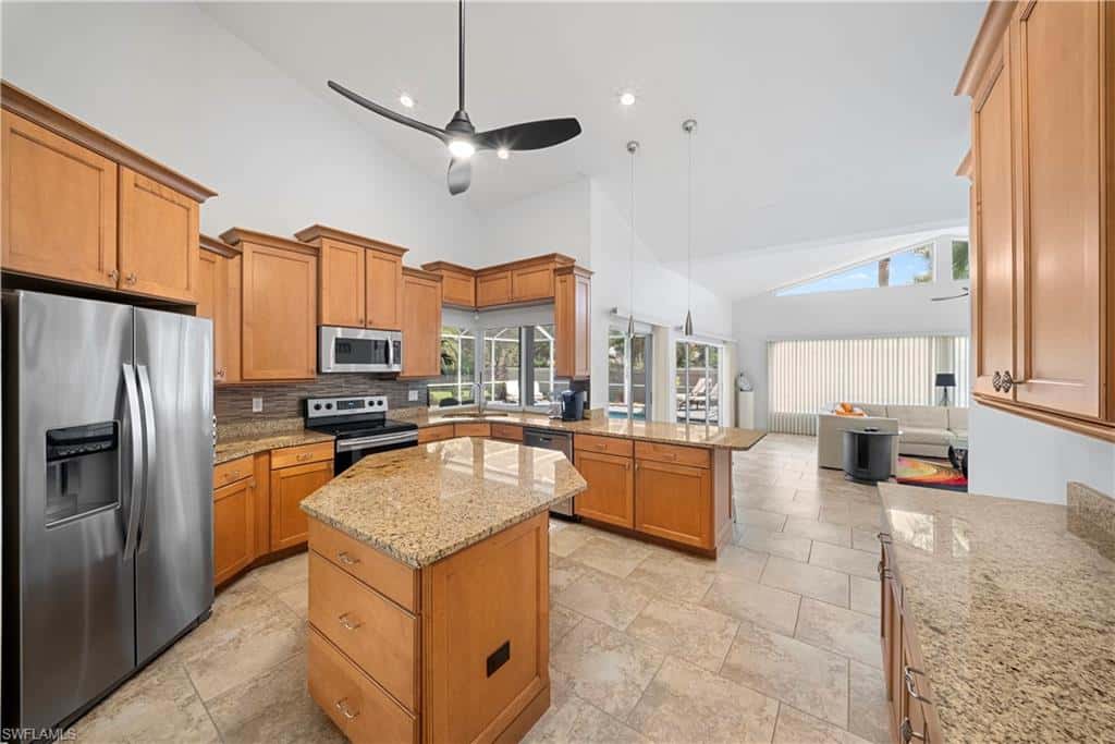 11756 Mahogany Run, Fort Myers, photo 9