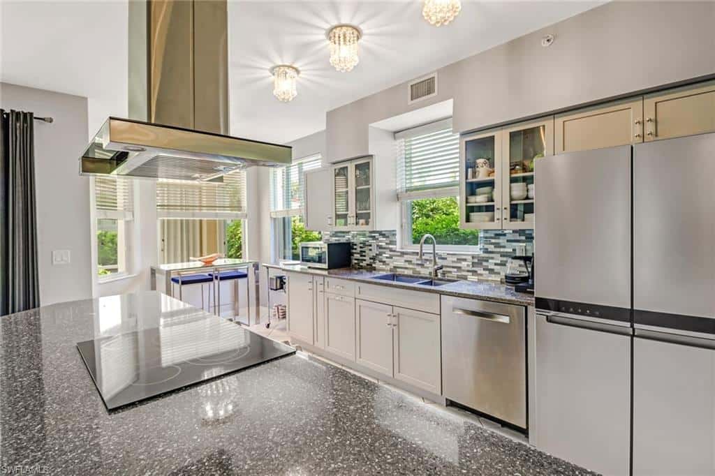 680 Lalique Cir #1204, Naples, photo 4