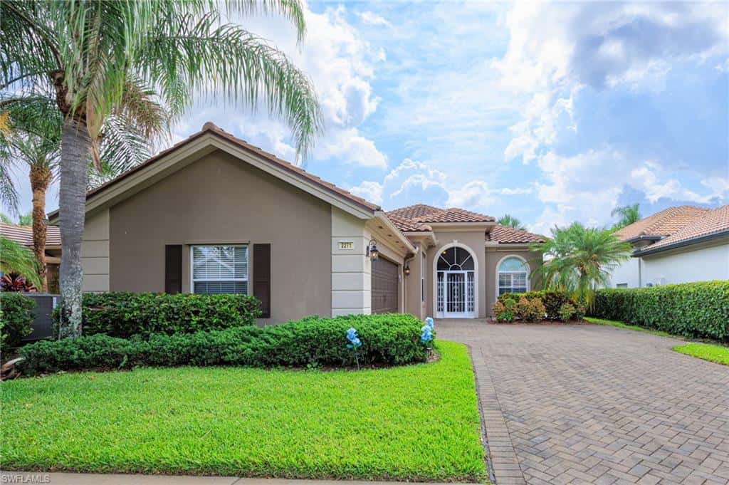 2271 Heydon Cir, Naples, photo 6