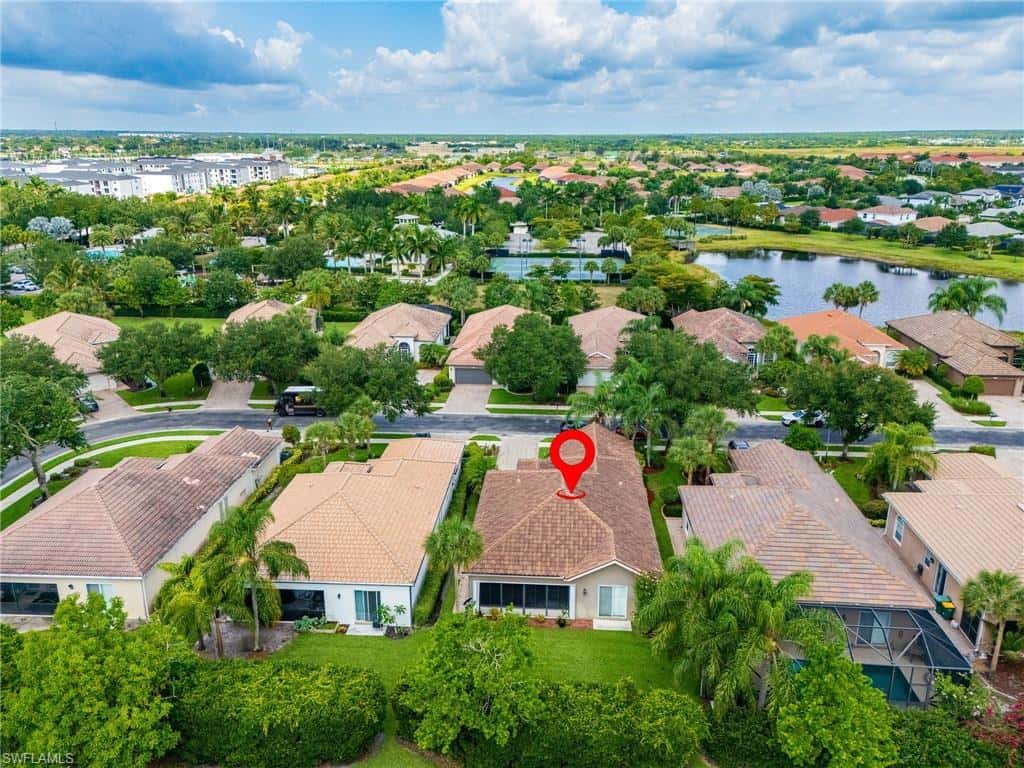 2271 Heydon Cir, Naples, photo 32