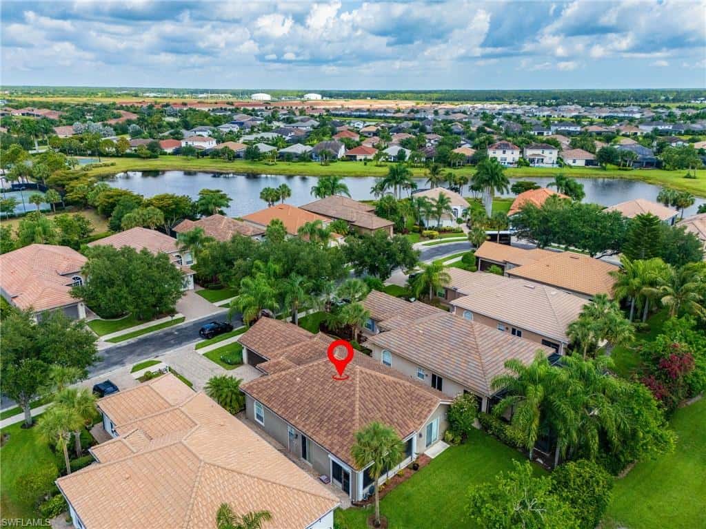 2271 Heydon Cir, Naples, photo 31