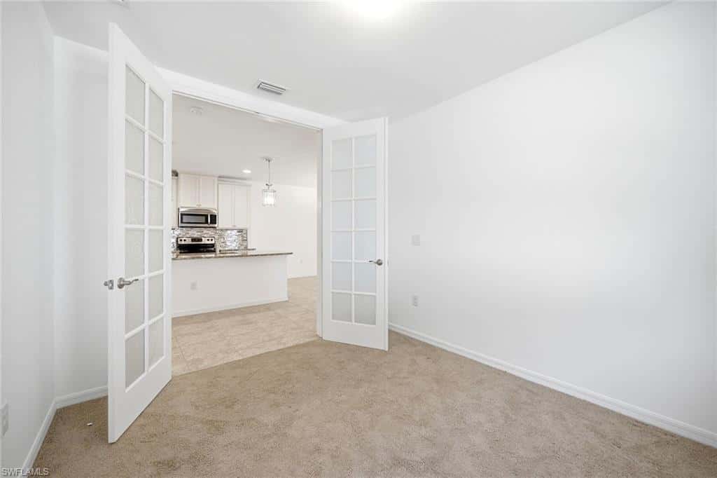 14943 Edgewater Cir, Naples, photo 17