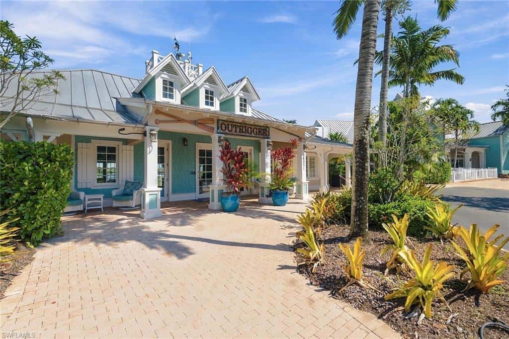 14943 Edgewater Cir, Naples, photo 43