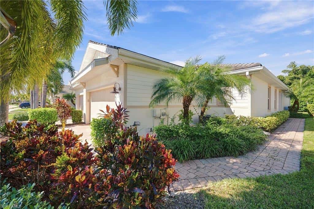 14943 Edgewater Cir, Naples, photo 26