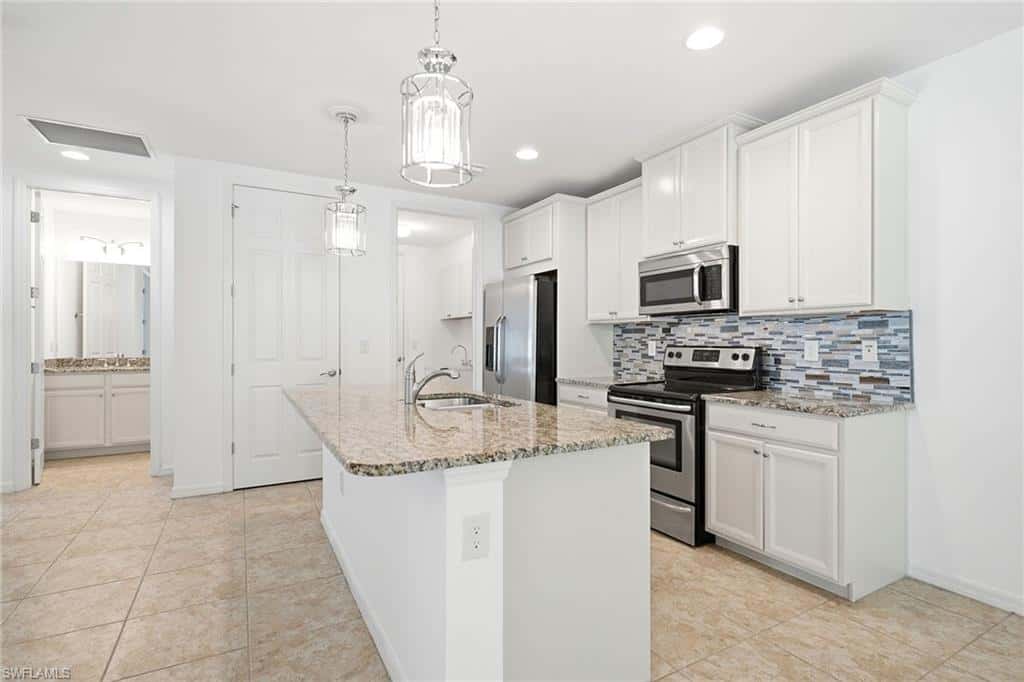14943 Edgewater Cir, Naples, photo 7