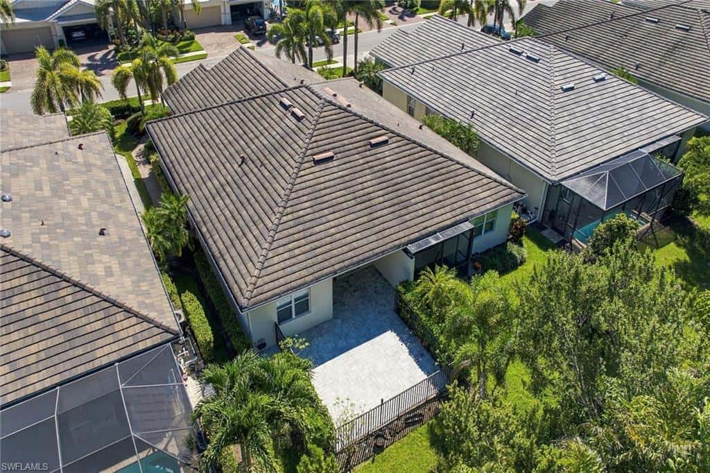 14943 Edgewater Cir, Naples, photo 30