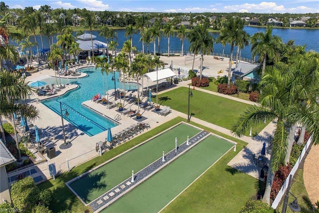 14943 Edgewater Cir, Naples, photo 40