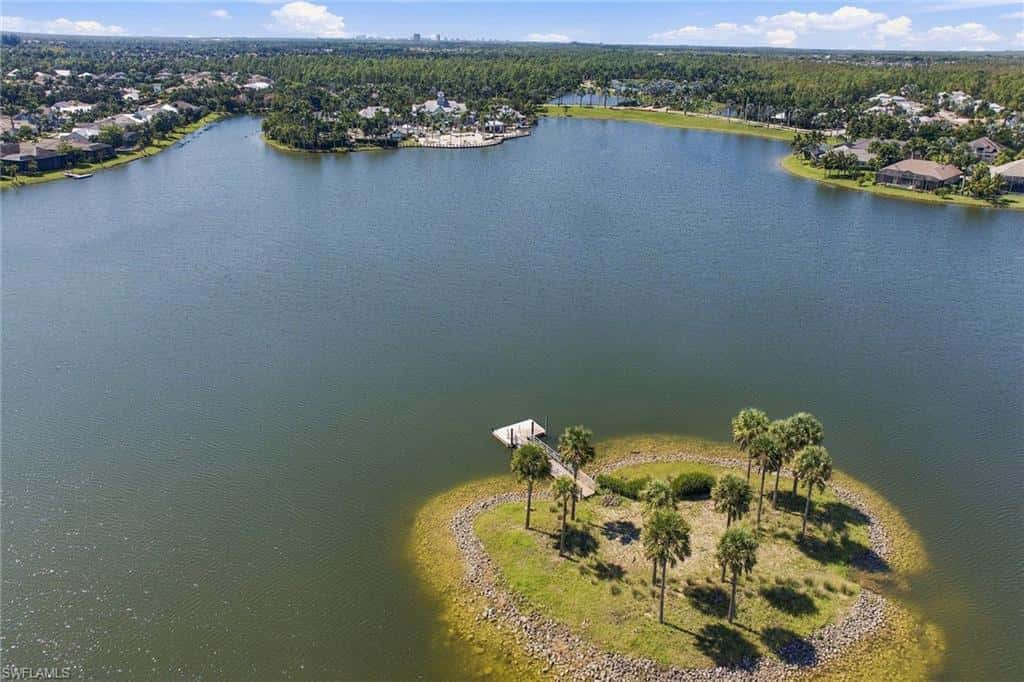 14943 Edgewater Cir, Naples, photo 35