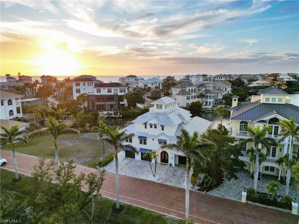 237 Bayfront Dr, Bonita Springs, photo 46