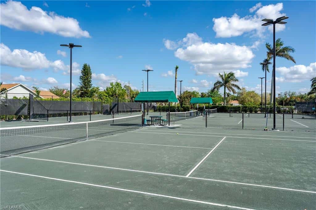 565 Kings Way, Naples, photo 45