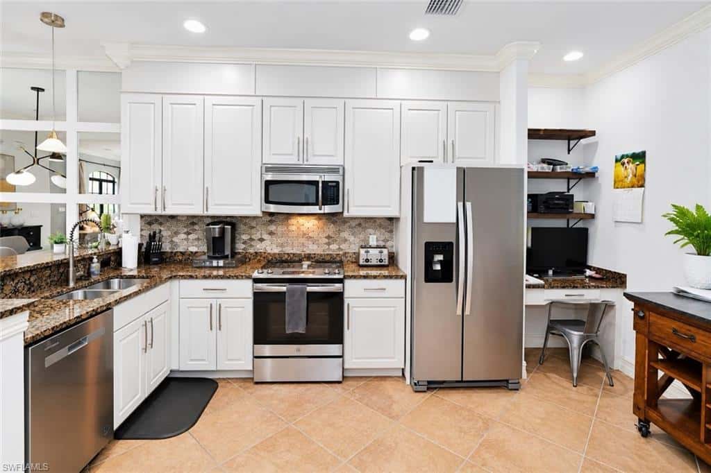 9093 Capistrano St #7501, Naples, photo 11
