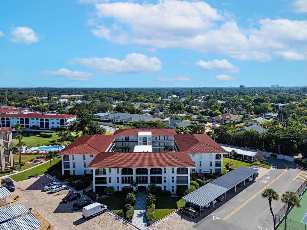 53 High Point Cir #101, Naples, photo 15