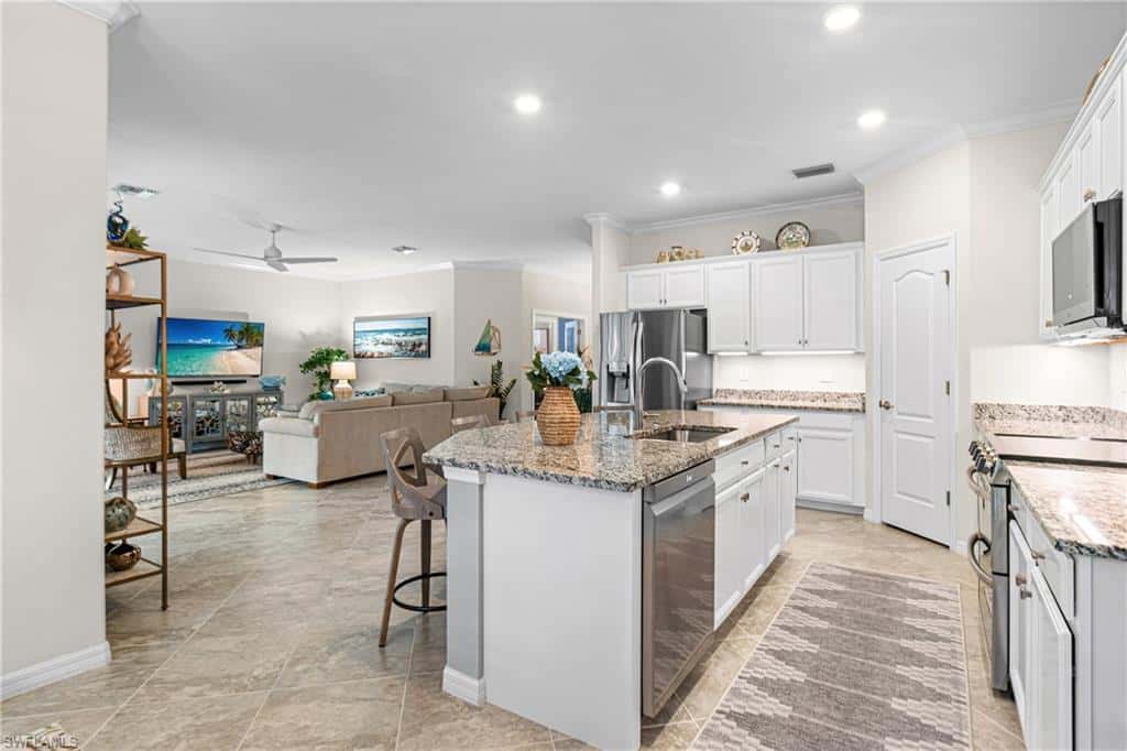 10550 Prato Dr, Fort Myers, photo 14