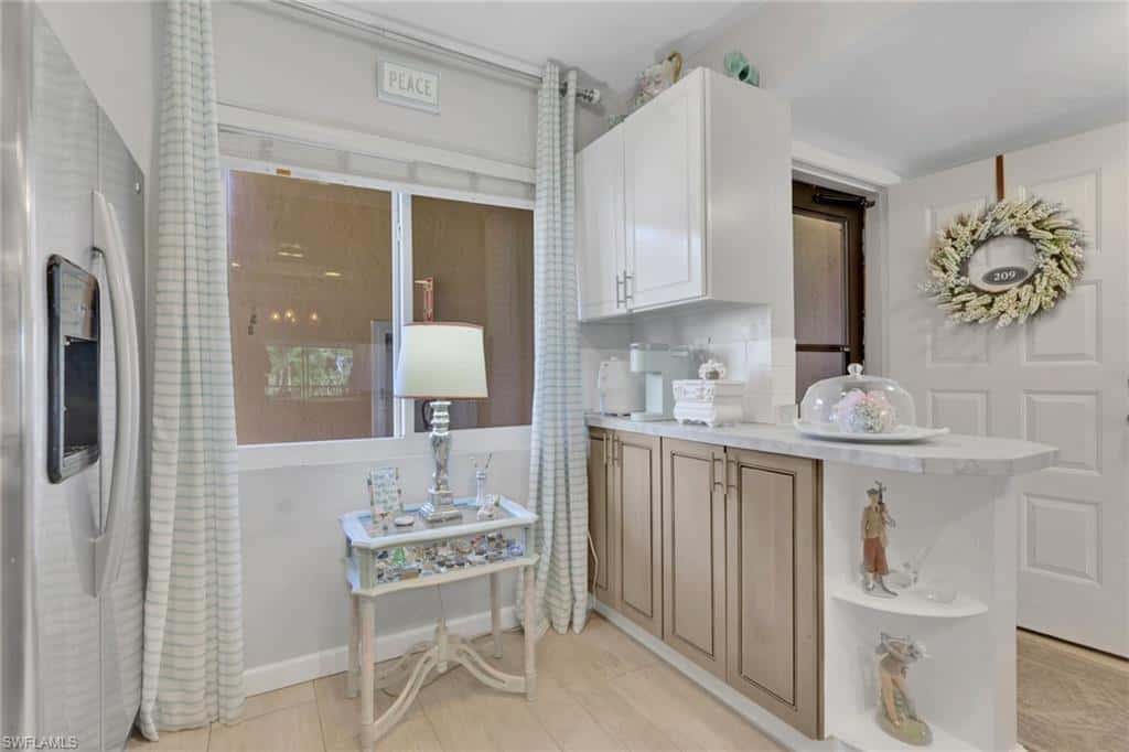 1075 Foxfire Ln #209, Naples, photo 9