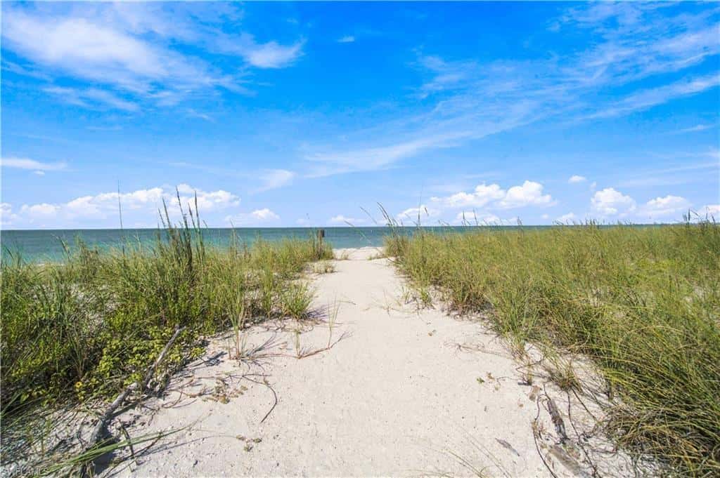 137 Barefoot Cir #4-8, Bonita Springs, photo 6