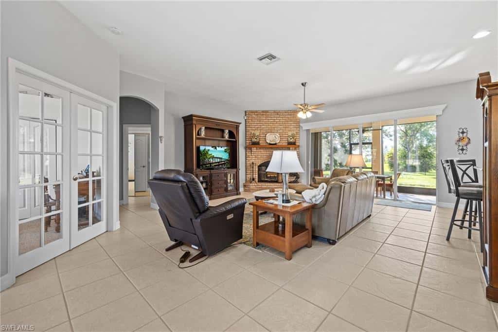 18839 Baseleg Ave, North Fort Myers, photo 10