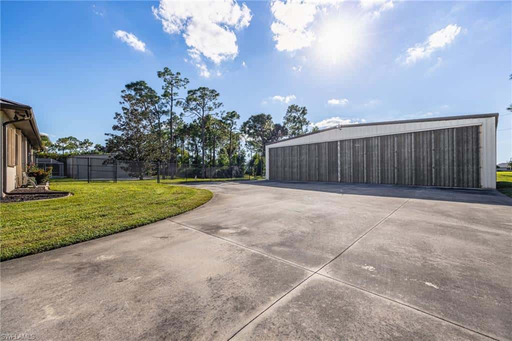18839 Baseleg Ave, North Fort Myers, photo 45