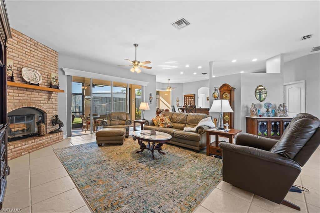 18839 Baseleg Ave, North Fort Myers, photo 11