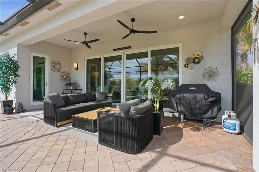 11394 Jacaranda Dr, Naples, photo 35