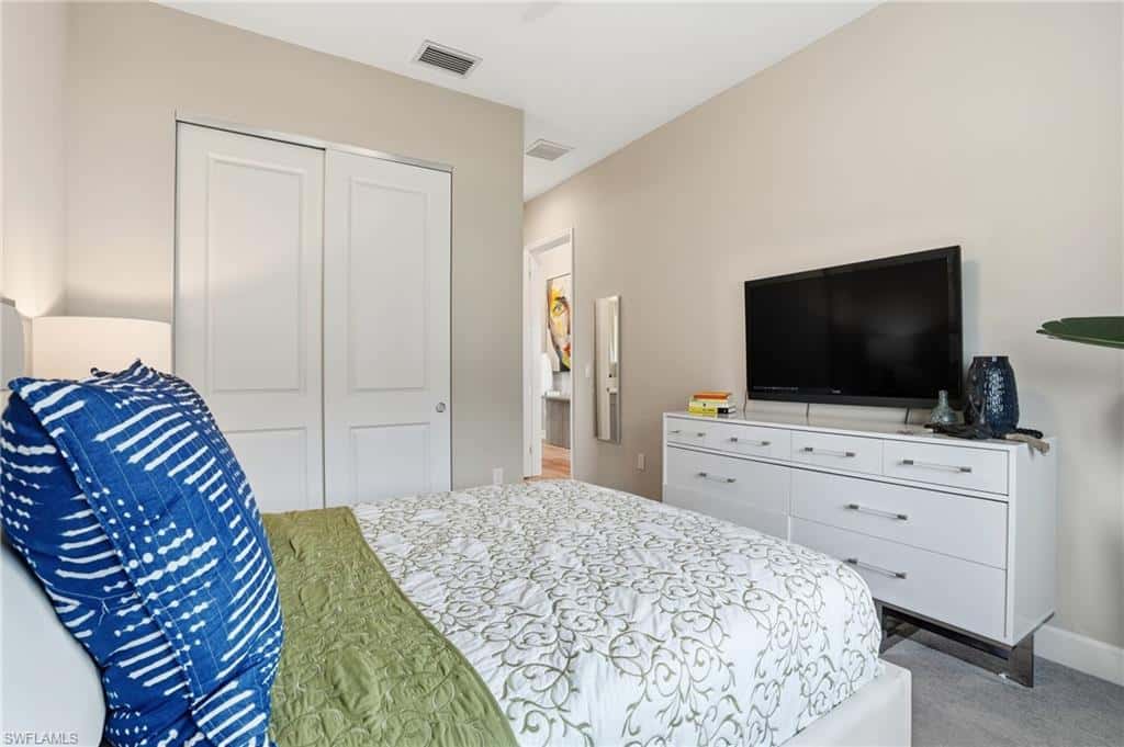 11394 Jacaranda Dr, Naples, photo 29