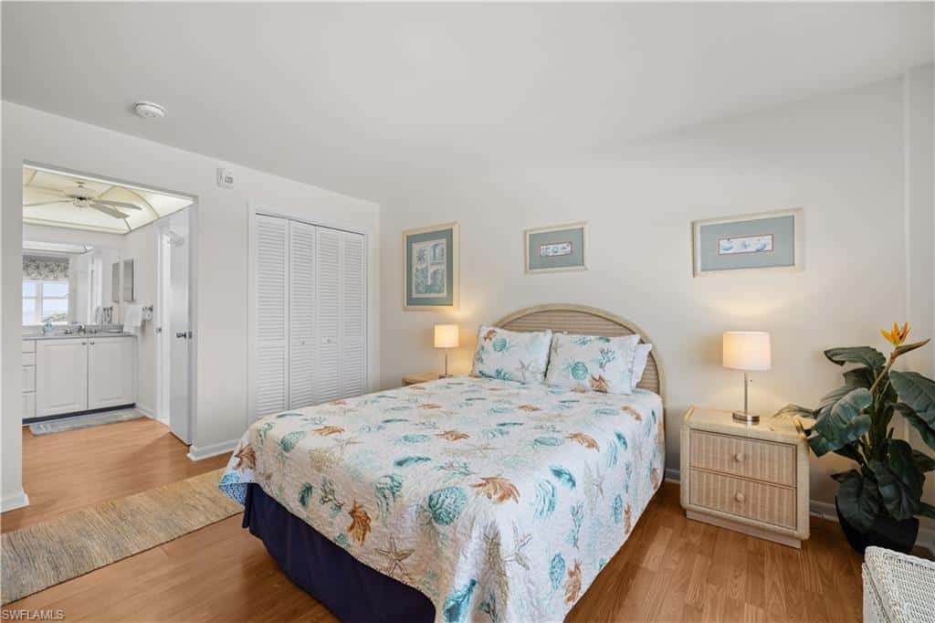 2011 Gulf Shore Blvd #44, Naples, photo 9