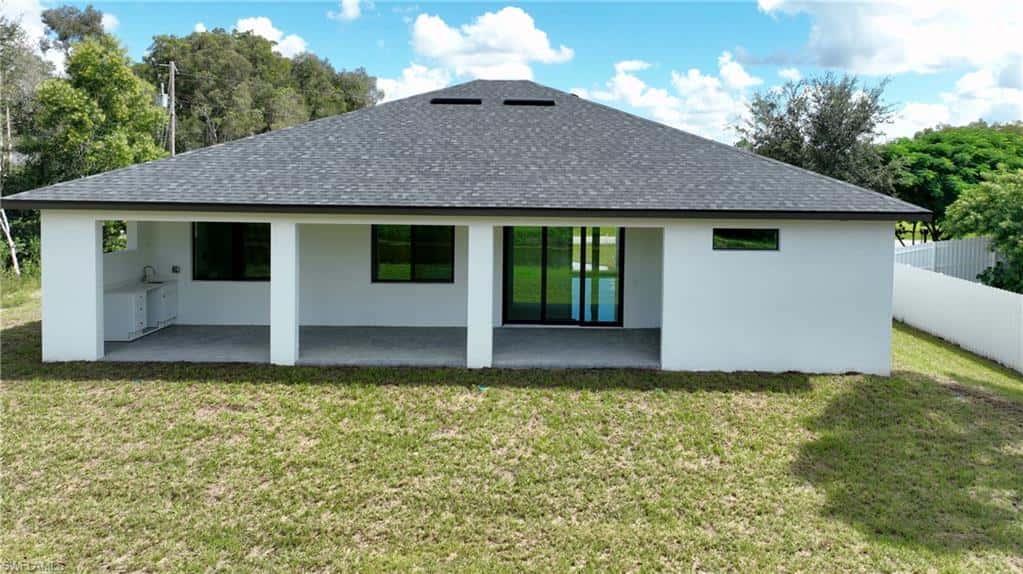 728 La Plata Ave, Lehigh Acres, photo 37