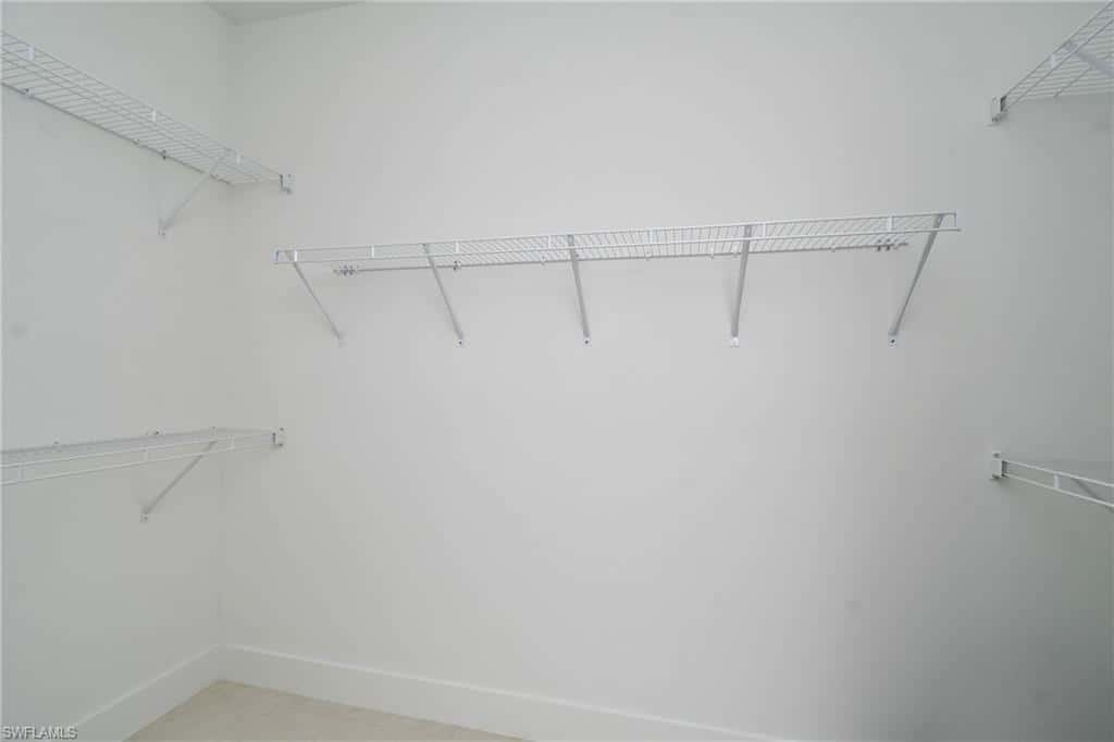 728 La Plata Ave, Lehigh Acres, photo 31