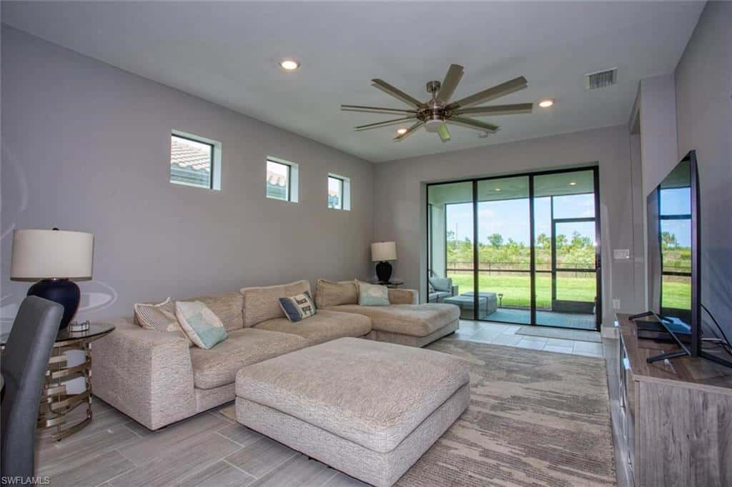 20032 Kingmont Dr, Estero, photo 9