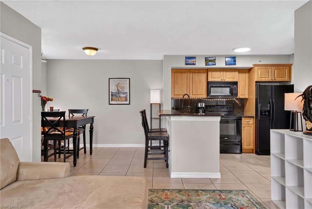 1240 Wildwood Lakes Blvd #101, Naples, photo 8