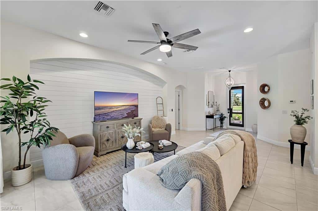 4934 Agualinda Blvd, Cape Coral, photo 17