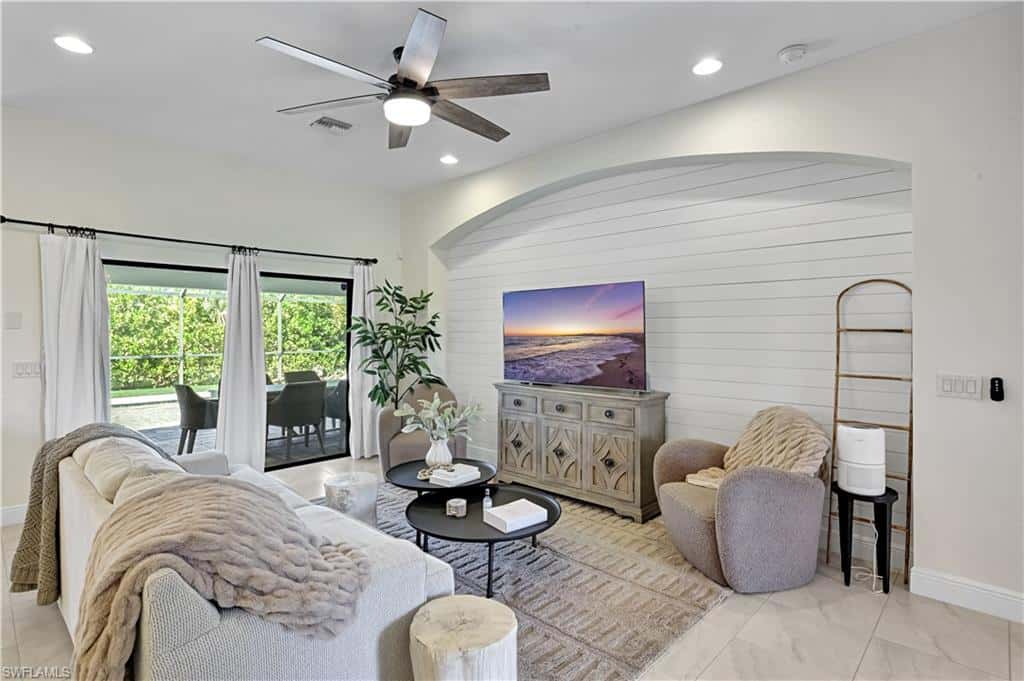 4934 Agualinda Blvd, Cape Coral, photo 4