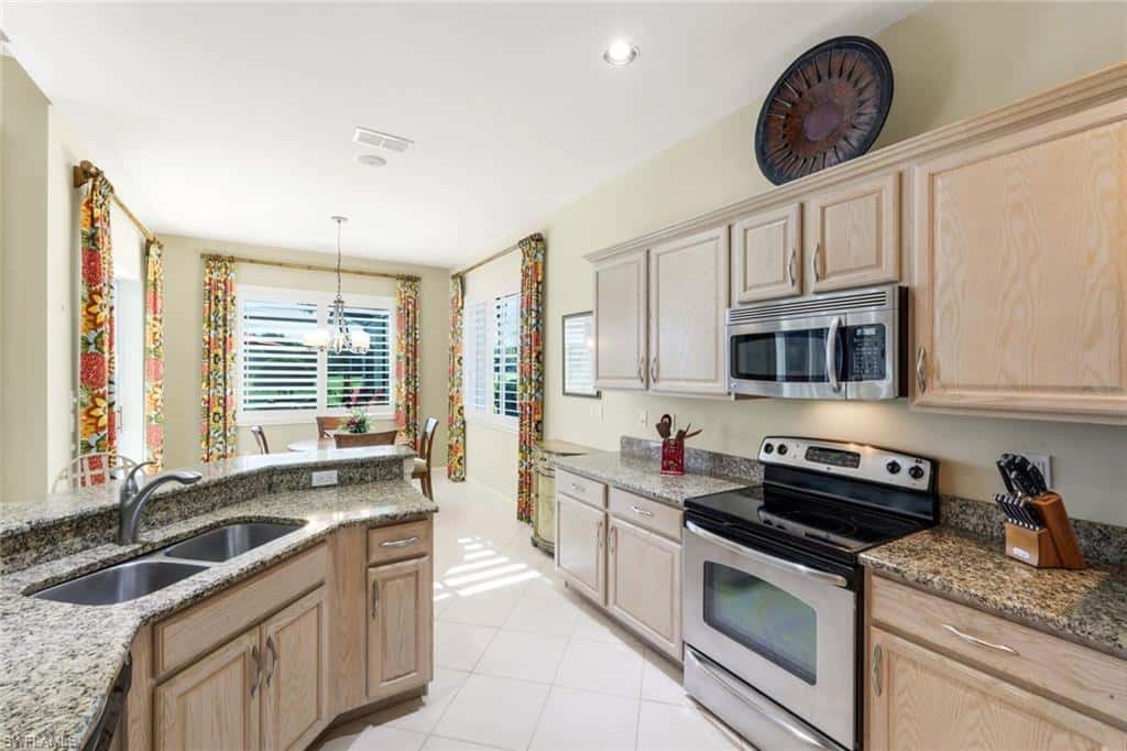 23088 Tree Crest Ct, Estero, photo 9