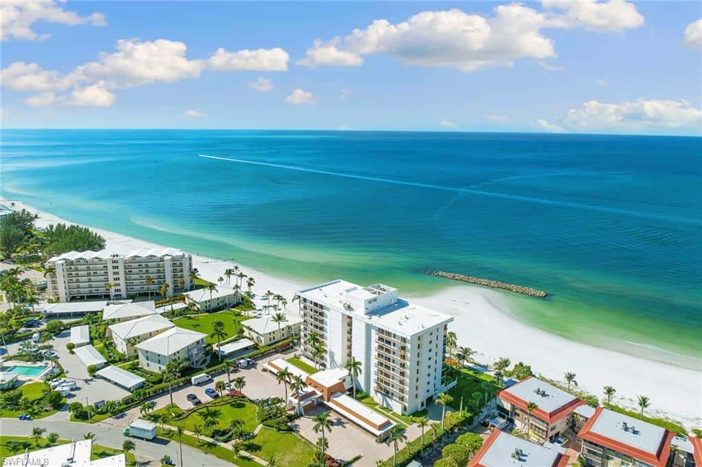 2171 Gulf Shore Blvd #603, Naples, photo 27