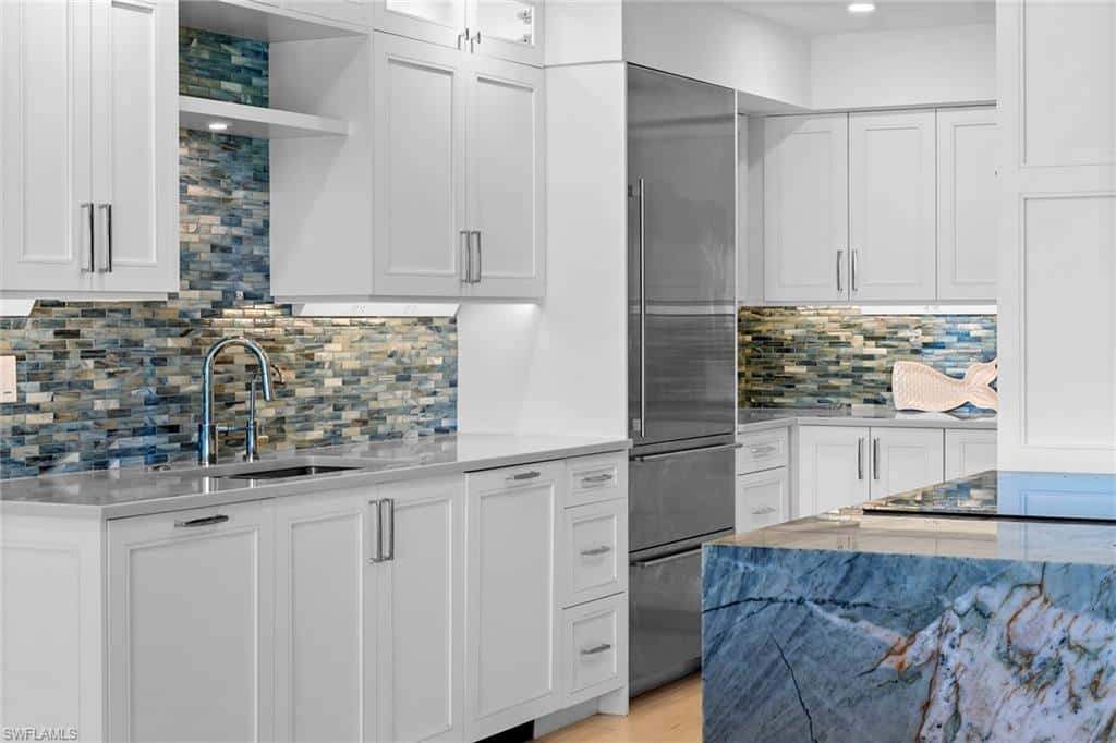 2171 Gulf Shore Blvd #603, Naples, photo 14